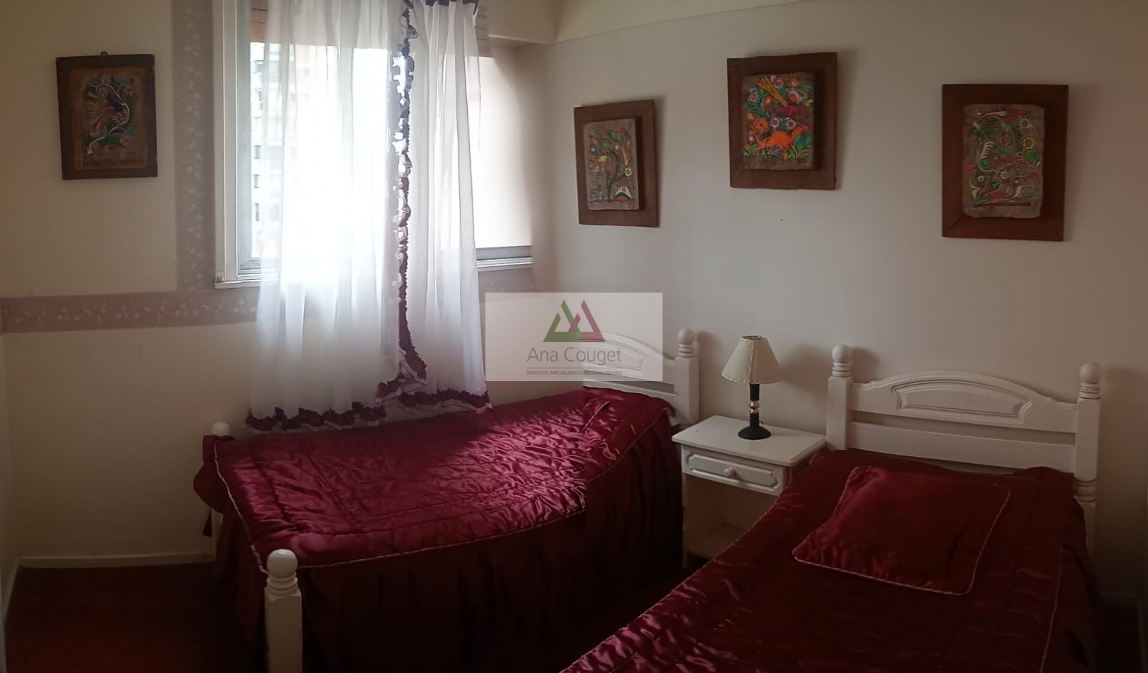 Departamento de 3 ambientes con cochera a 4 cuadras del mar en Pinamar Centro